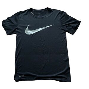 Nike Black / Design Shirt